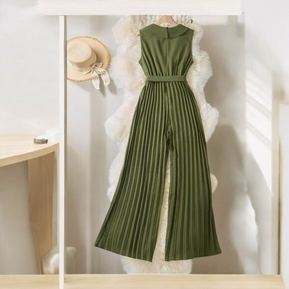 Plus Pleated Hem Belted Jumpsuit – Elegance Redefined - Picture 2 of 4